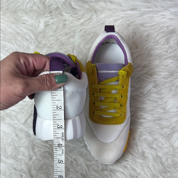 Hermès Women’s White/Yellow Suede/Mesh Bouncing Sneakers Size 36 EU - Picture 11 of 17
